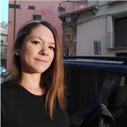 Docente di lettere, storia e geografia, impartisce lezioni private, per le suddette materie. Disponibile da subito per discenti di licenza media o superiore. Si impartiscono altresì lezioni private per discenti di scuola primaria